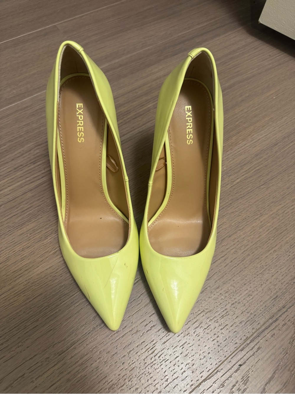 Express Women's Patent Pointed-Toe Pumps in Neon Yellow Green